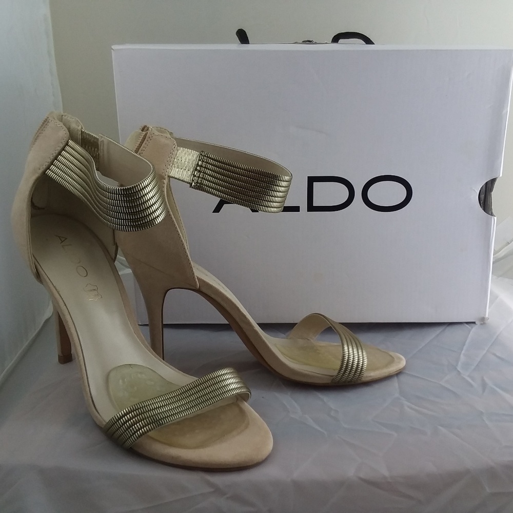 ALDO Ladle-55 Gold & Beige Suede Heels sz 8